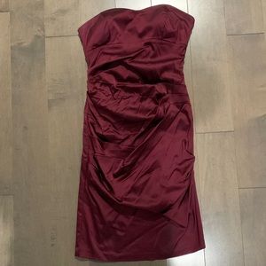 Le Cháteau, strapless burgundy dress, size: L